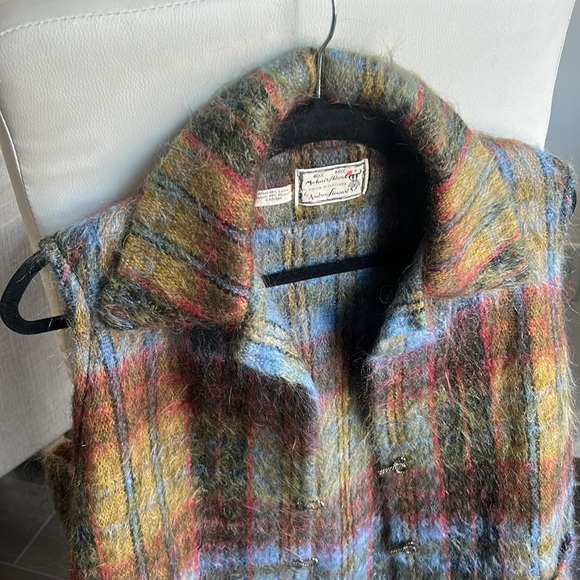 Vintage Andrew Stewart Mohair/Wool Multicolour Sleeveless Vest Woven in Scotland - Picture 4 of 16